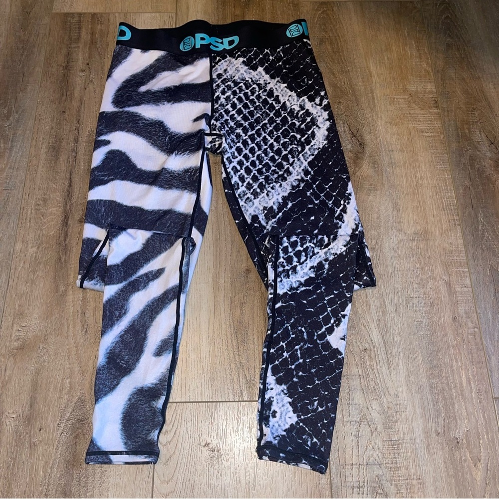 PSD Animal Print Leggings - Black and White Womens medium